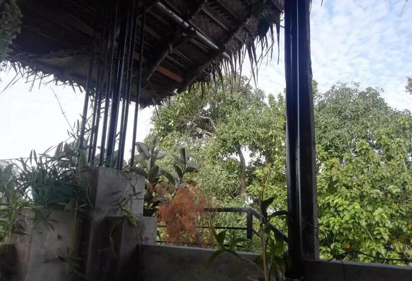 تختخواب و صبحانه Sacred City Tourist Resort