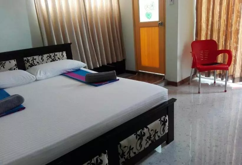 تختخواب و صبحانه Sacred City Tourist Resort