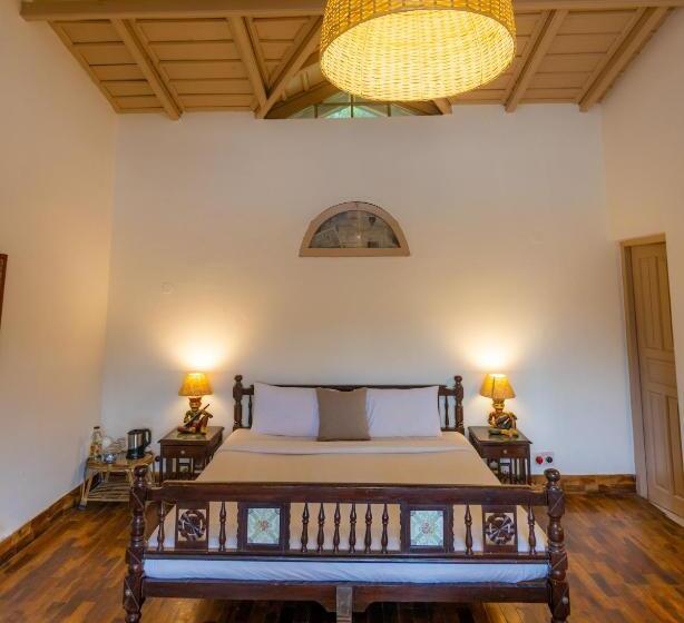 تختخواب و صبحانه Seclude Ramgarh Arthouse