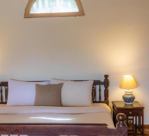 تختخواب و صبحانه Seclude Ramgarh Arthouse