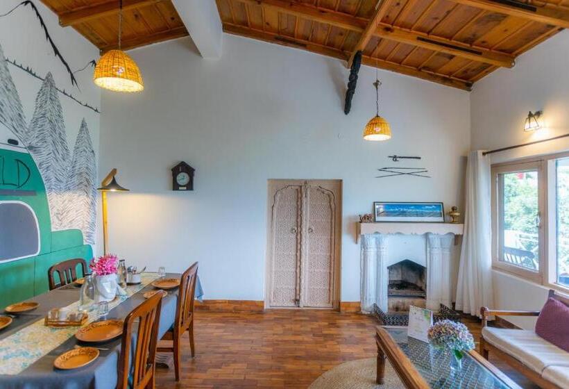 تختخواب و صبحانه Seclude Ramgarh Arthouse