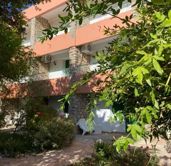 Hotelli Auberge Des Cascades Imouzzer   Paradise Valley