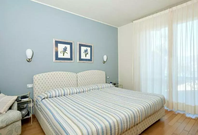 ホテル Belvedere Ranco