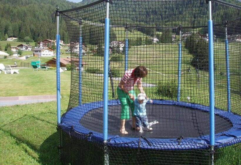 酒店 Garni La Majon