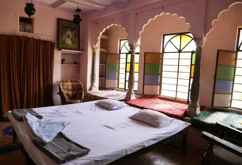 ホテル Haveli Uma Megh Tourist Guest House