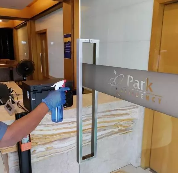 ホテル Park Residency