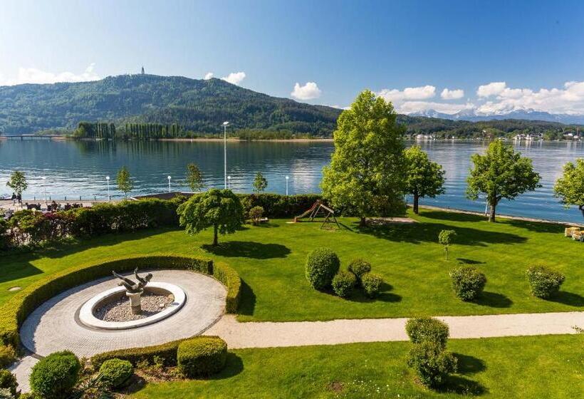 בית מלון כפרי Werzer Strandcasino