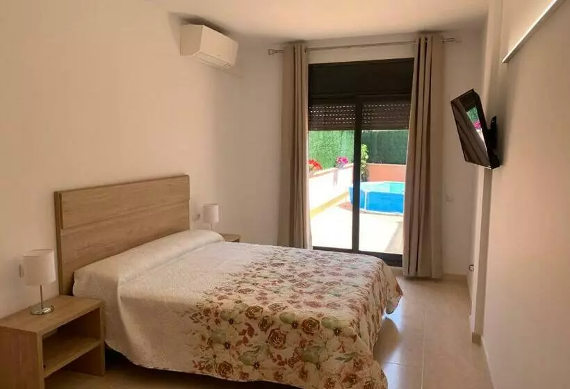 Casa Mires