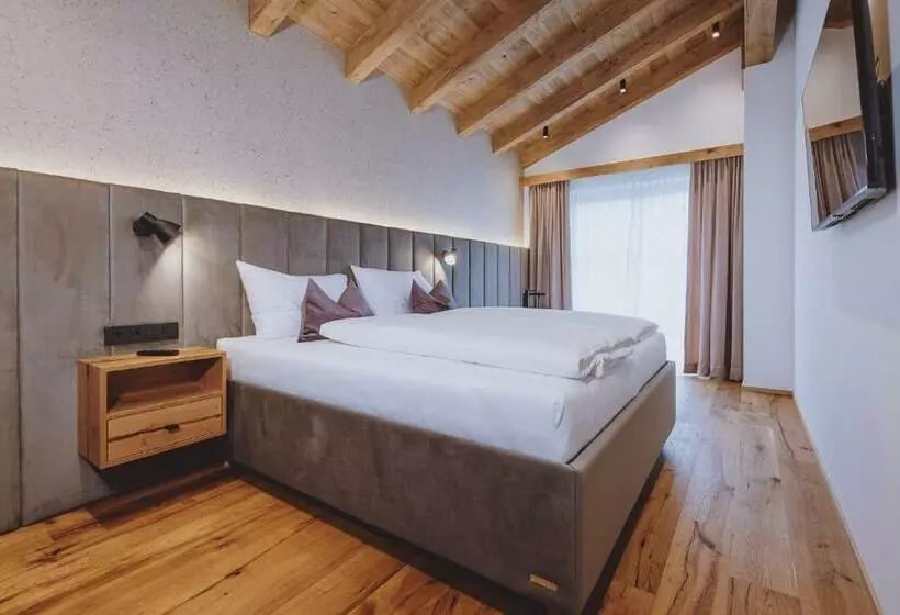 Chalet Village Zaglgut   Wellness   Panoramic View, Ski In Ski Out To Kitzsteinhorn