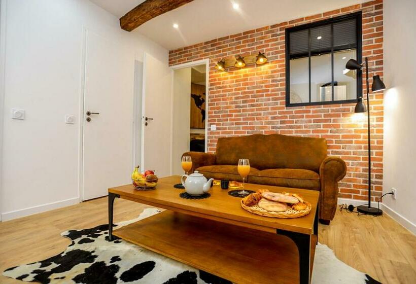 Superbe Appartement   Hyper Centre   2 Chambres   Wifi