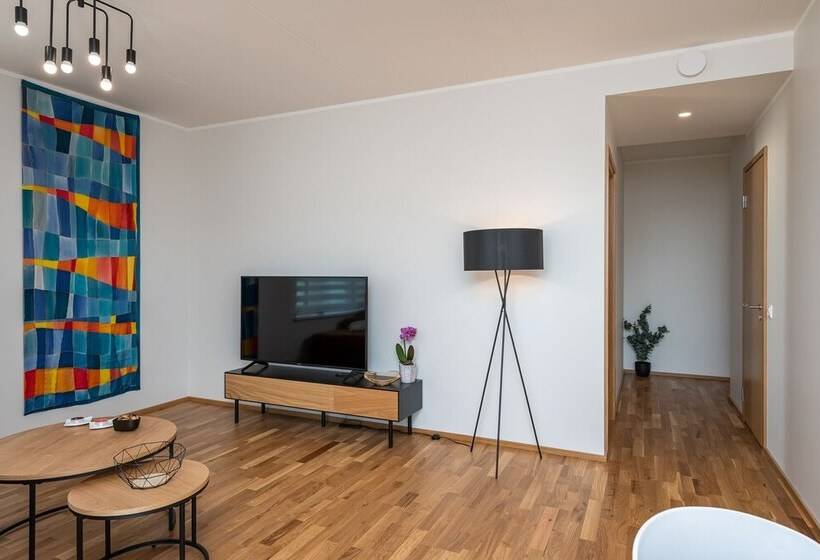 Citygate Apartment With Sun Balcony