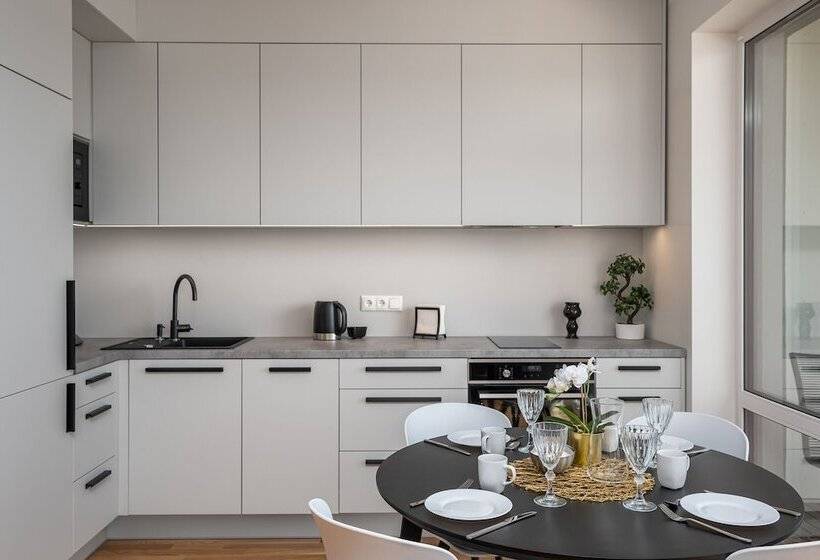 Citygate Apartment With Sun Balcony