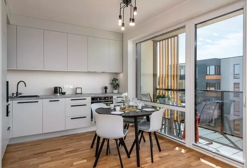 Citygate Apartment With Sun Balcony