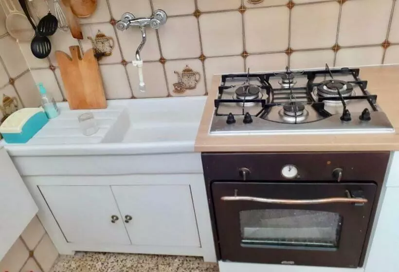 S266   Sirolo, Quadrilocale Con Giardino E Posto Auto