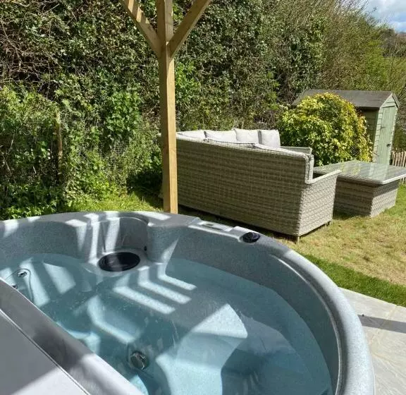 ‘the Nest’ A Beautiful Cottage In Devon