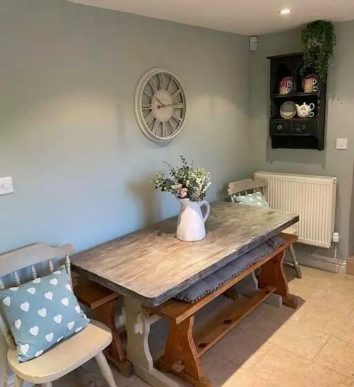 ‘the Nest’ A Beautiful Cottage In Devon