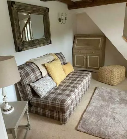 ‘the Nest’ A Beautiful Cottage In Devon