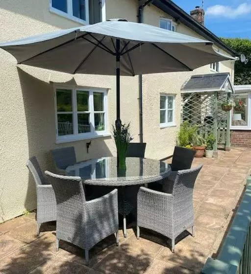 ‘the Nest’ A Beautiful Cottage In Devon