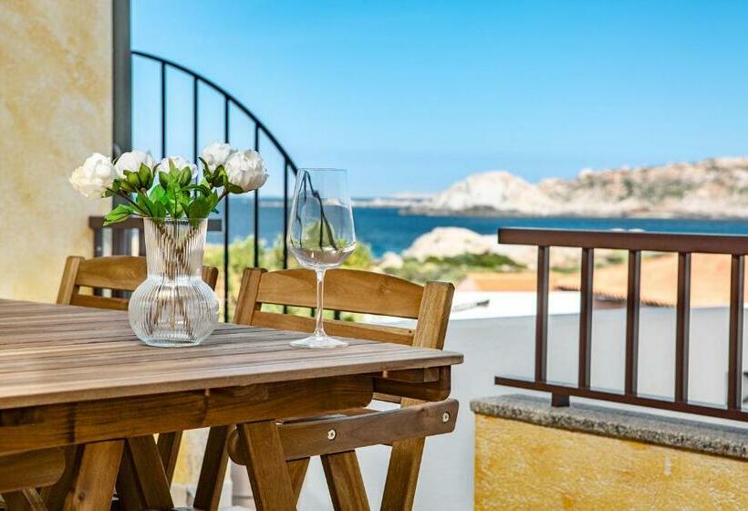 Fronte Mare Capo Testa 1