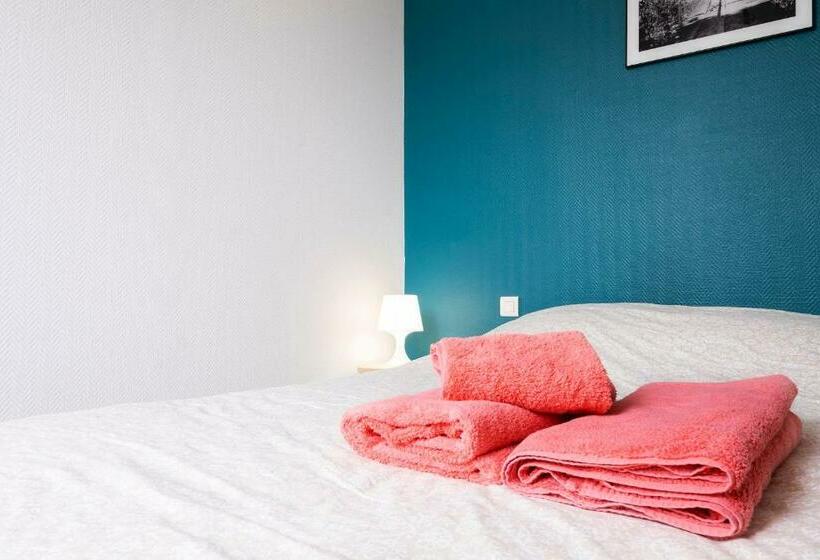 Gîte Terracotta De Segré ✰ Cuisine ✰ Chambre  ✰ Salon