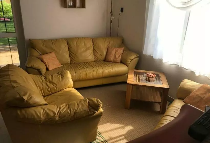 Sophie Haus, Sophie Ház