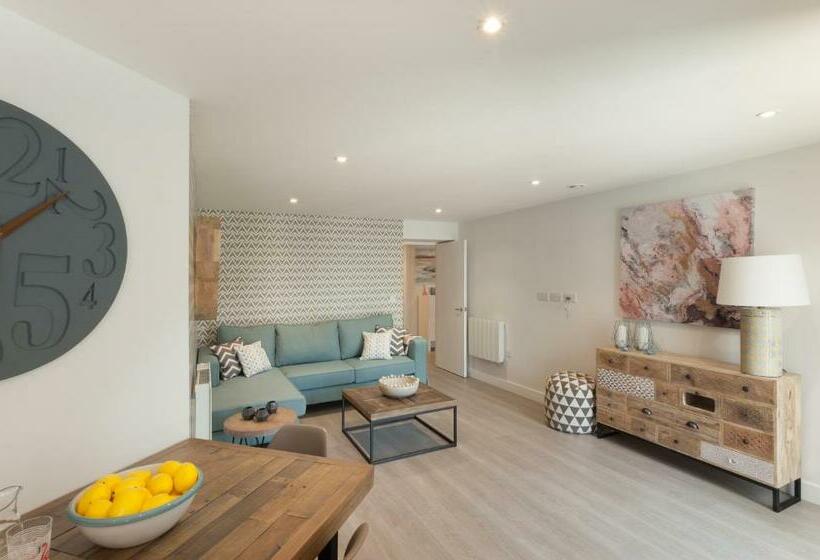 16 Woolacombe   Luxury Apartment At Byron Woolacombe, Only 4 Minute Walk To Woolacombe Beach!