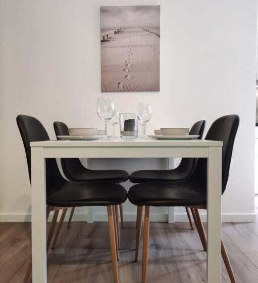 Central Apartment Flensburg