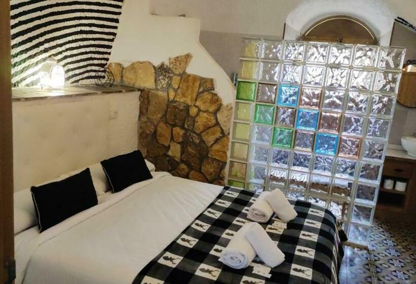 2 Bedrooms House With City View And Enclosed Garden At Purullena