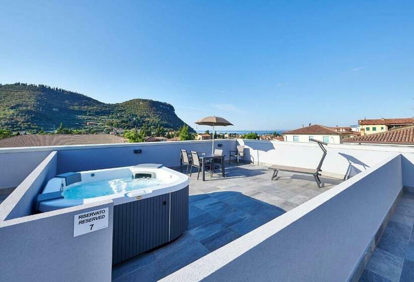 Apartmentsgarda   Residenza Monte Baldo   Garda