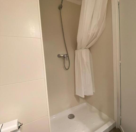 Cal Tòfones, 1er 1a. Apartament Turístic A Borredà, 08619barcelona