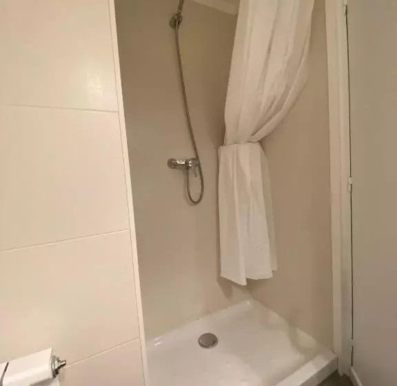 Cal Tòfones, 1er 1a. Apartament Turístic A Borredà, 08619barcelona