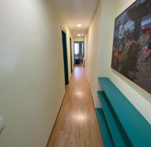 Cal Tòfones, 1er 1a. Apartament Turístic A Borredà, 08619barcelona