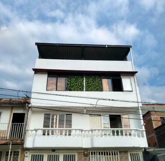 Casa Blanca Apartaestudios