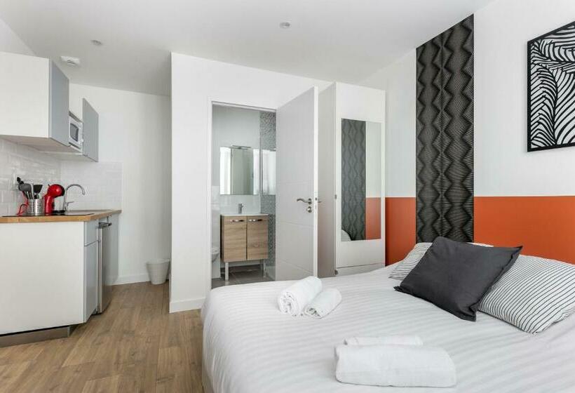 Glas   Superbe Studio Rénové En Hypercentre