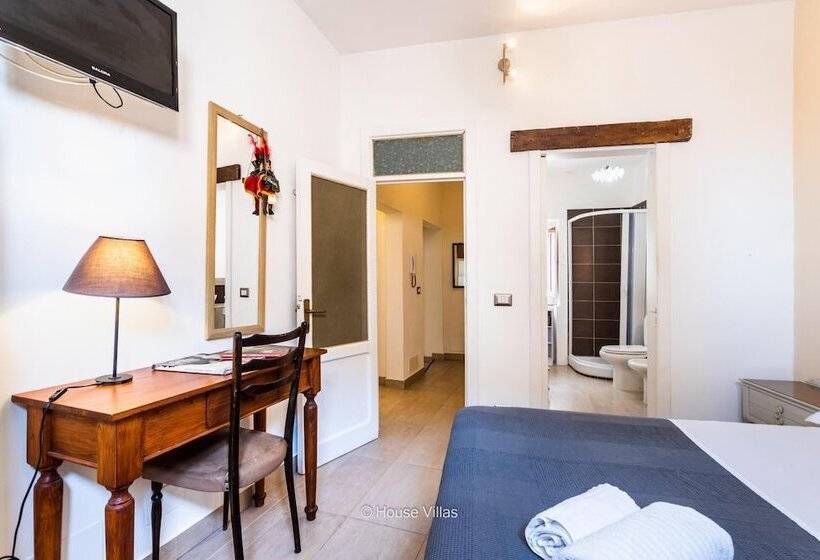 House&villas   Golden Stone