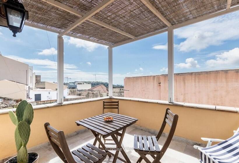 House&villas   Golden Stone