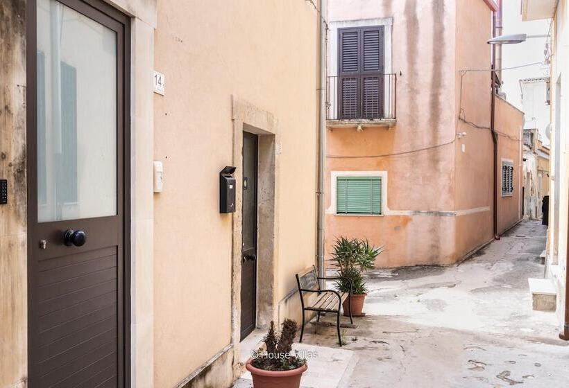 House&villas   Golden Stone