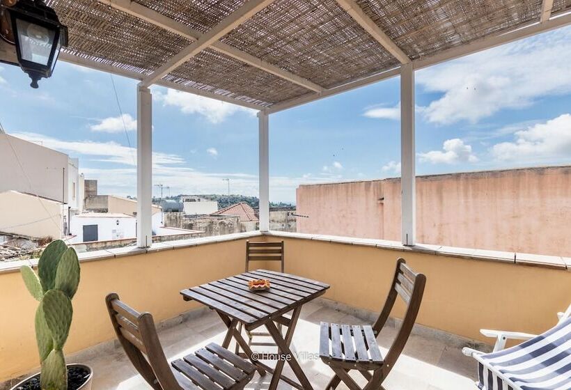 House&villas   Golden Stone