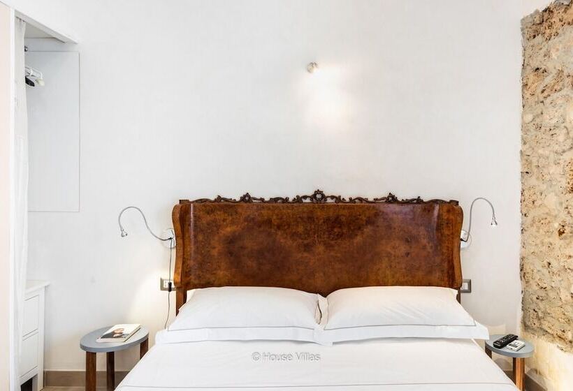 House&villas   Golden Stone