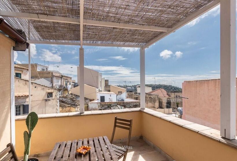 House&villas   Golden Stone