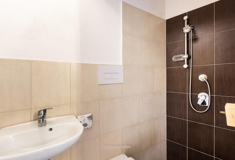 House&villas   Golden Stone