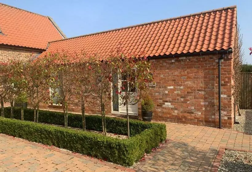 Meals Farm Holiday Cottages   The Stables