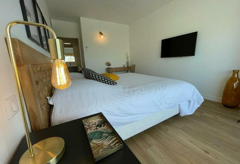 Appartement Bord De Mer Villeneuve Loubet