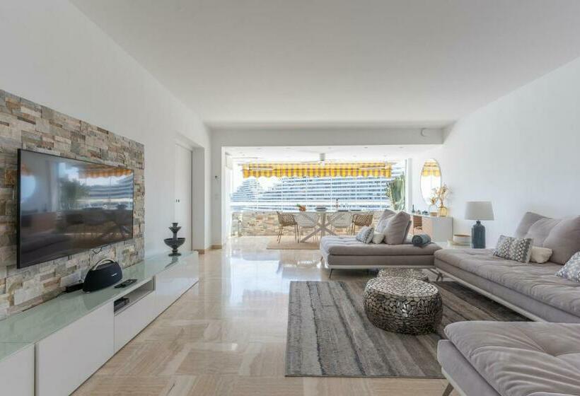 Appartement Bord De Mer Villeneuve Loubet