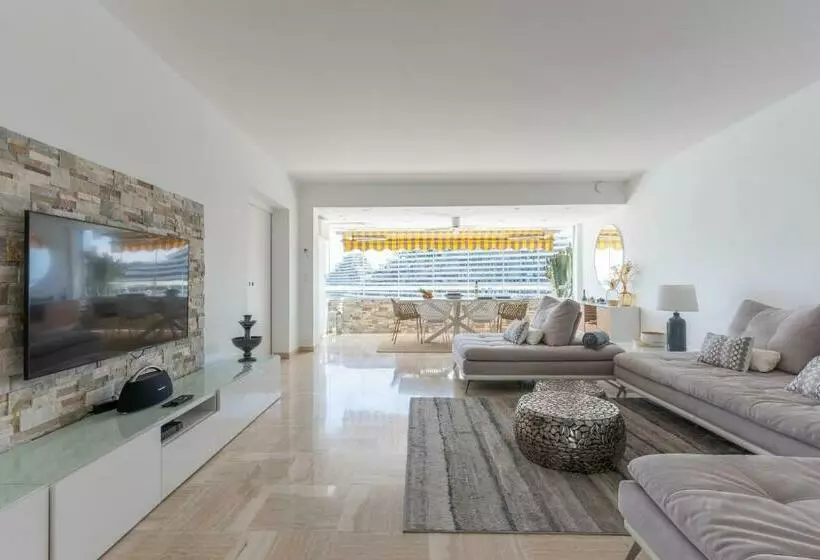 Appartement Bord De Mer Villeneuve Loubet