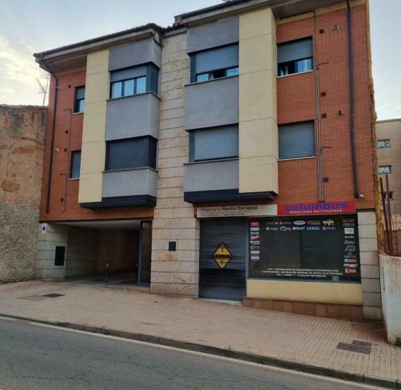 Arboleda Centro Con Parking