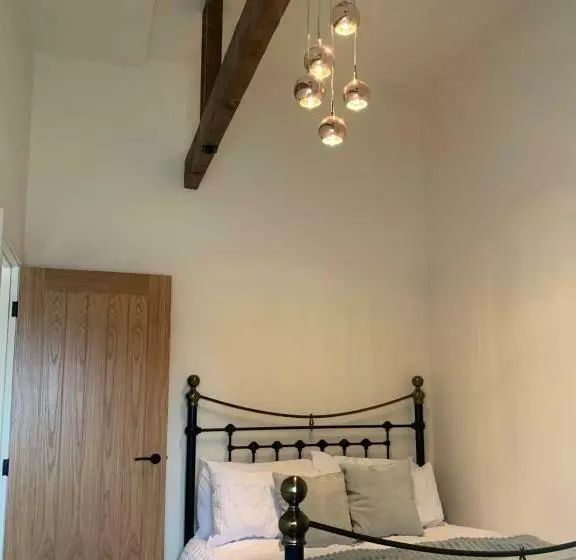 Barford Barn Holiday Cottage