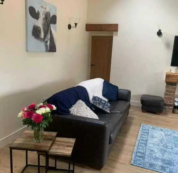 Barford Barn Holiday Cottage