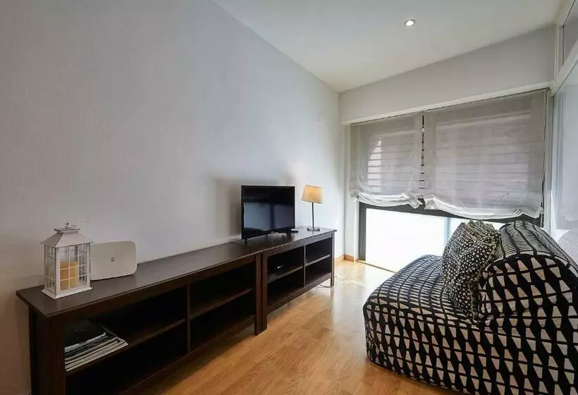 Bbarcelona Guinardó Flat