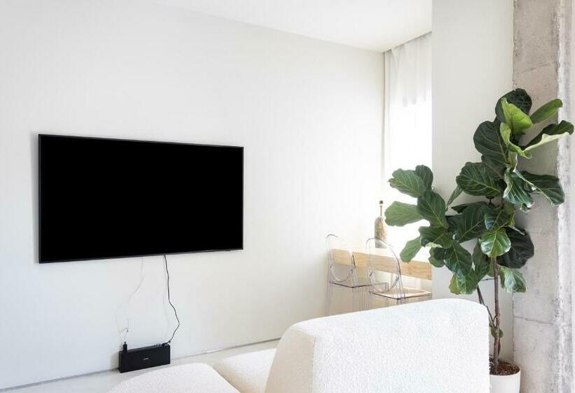 Home2book Design Diamond Studio Santa Cruz